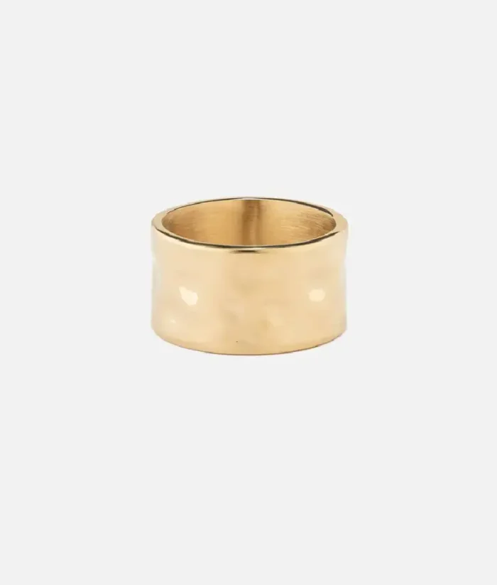 Cainte Gold Hammered Ring 12MM